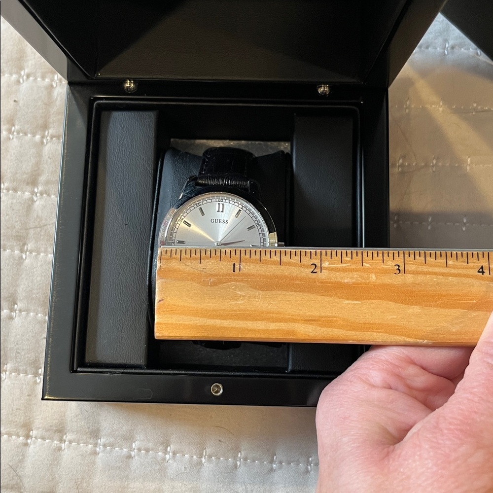 Guess Automatic Watch - Picture 14 of 15